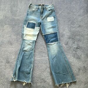 Hollister High Rise Flare Patch Work Raw Hem Jeans!